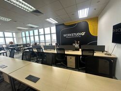 Lippo Centre (D2), Office #486903121